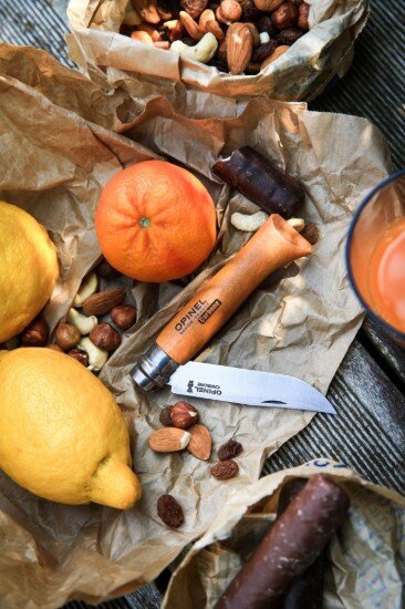 Opinel N°08 джобно ножче въглеродна стомана 8.5cm "Carbone" -