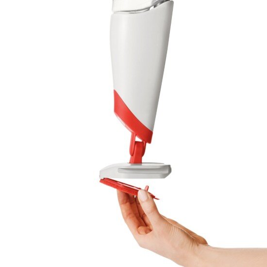 OXO 2-в-1 'Spray Mop' с дозатор за пръскане "Good Grips" -
