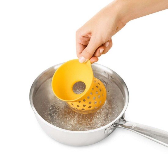 OXO Комплект от 2 държачи за яйца варени без черупка -