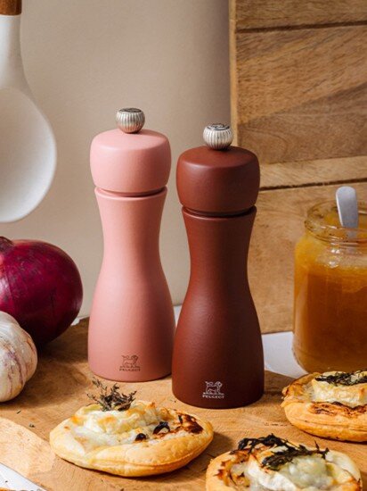 Peugeot Комплект 2 мелнички за сол и пипер 15 см "Tahiti Earth" Cacao&Nuts