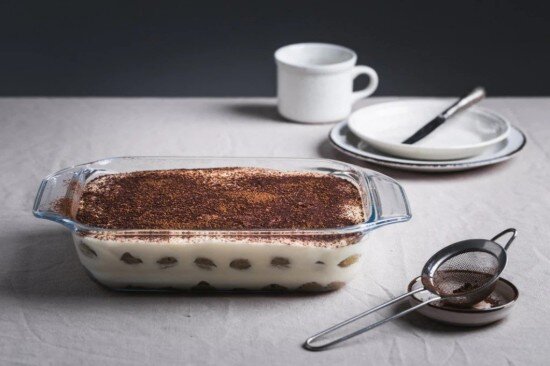 pyrex Правоъгълна купа изработена от термоустойчиво стъкло 2 л -