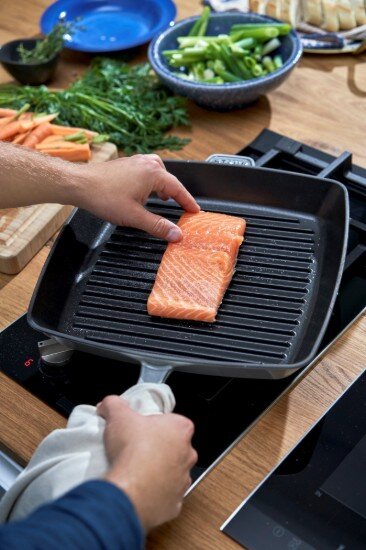 Staub Квадратен грил тиган чугун 30 см Graphite Grey -