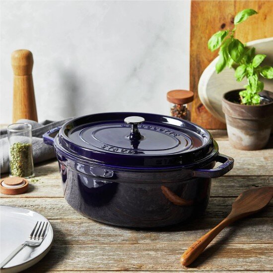 Staub Овален съд за готвене Cocotte чугун 31cm/5.5L Dark Blue -