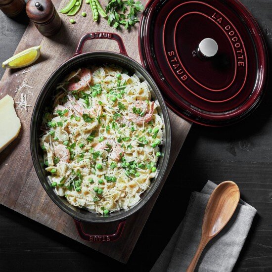 Staub Овален съд за готвене Cocotte чугун 31cm/5.5L Grenadine -