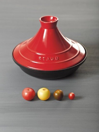 Staub Таjine изработен от чугун с керамичен капак 28 см Cherry -