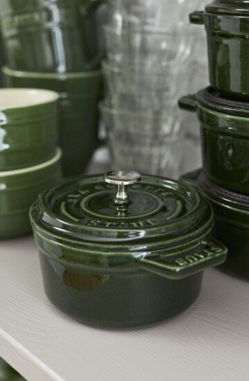 Staub Тенджера Mini-Cocotte чугун 10 см/025 л Basil -