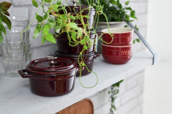 Staub Тенджера Mini-Cocotte чугун 10 см/025 л Grenadine -