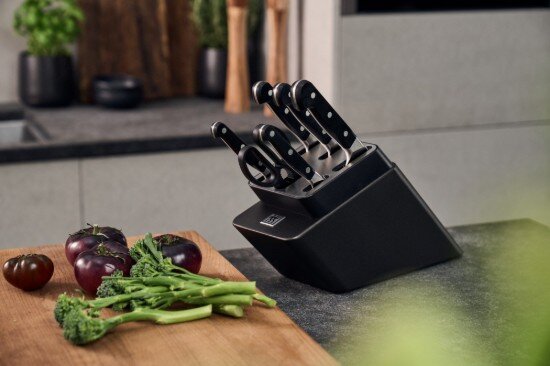 Zwilling Комплект ножове от 7 части с вграден модул за заточване " Pr