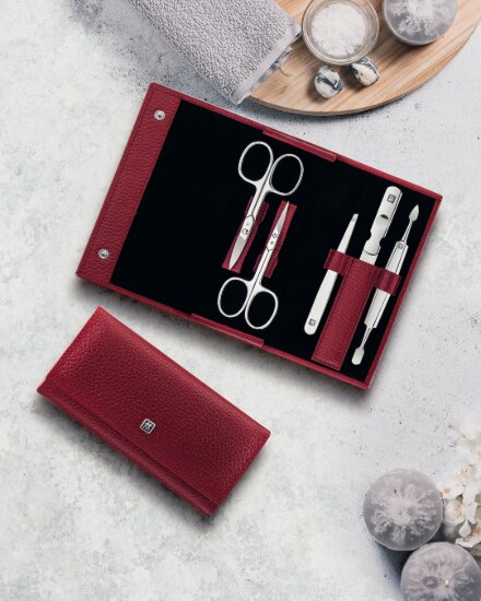 Zwilling Комплект за маникюр от 5 части сатенирана неръждаема стомана червен