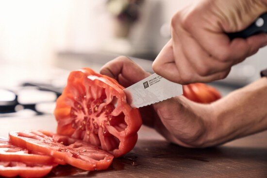 Zwilling Нож на готвача назъбено острие 14 см Pro -