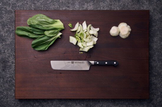 Zwilling Нож Nakiri 17 см << Pro>> -
