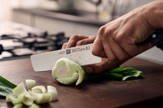 Zwilling Нож Nakiri 17 см << Pro>> -