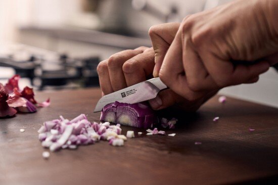 Zwilling Нож за белене 8см " Pro" -