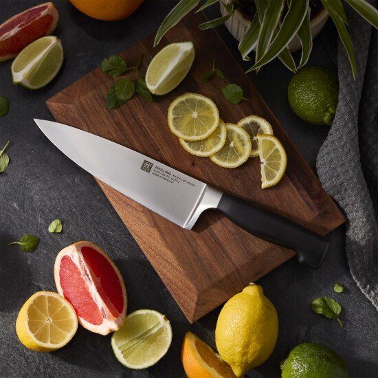 Zwilling Нож за готвач 18 см <<TWIN Four Star>> -