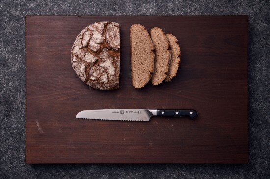 Zwilling Нож за хляб 20 см Pro -