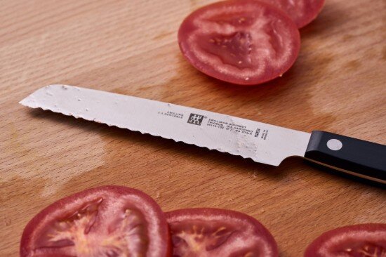 Zwilling Универсален нож назъбено острие 13 см " Gourmet" -