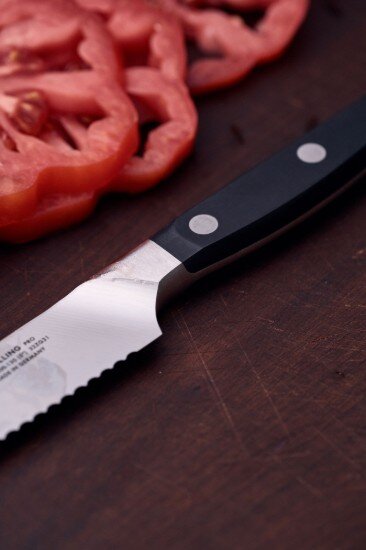 Zwilling Универсален нож назъбено острие 13 см << Pro>> -