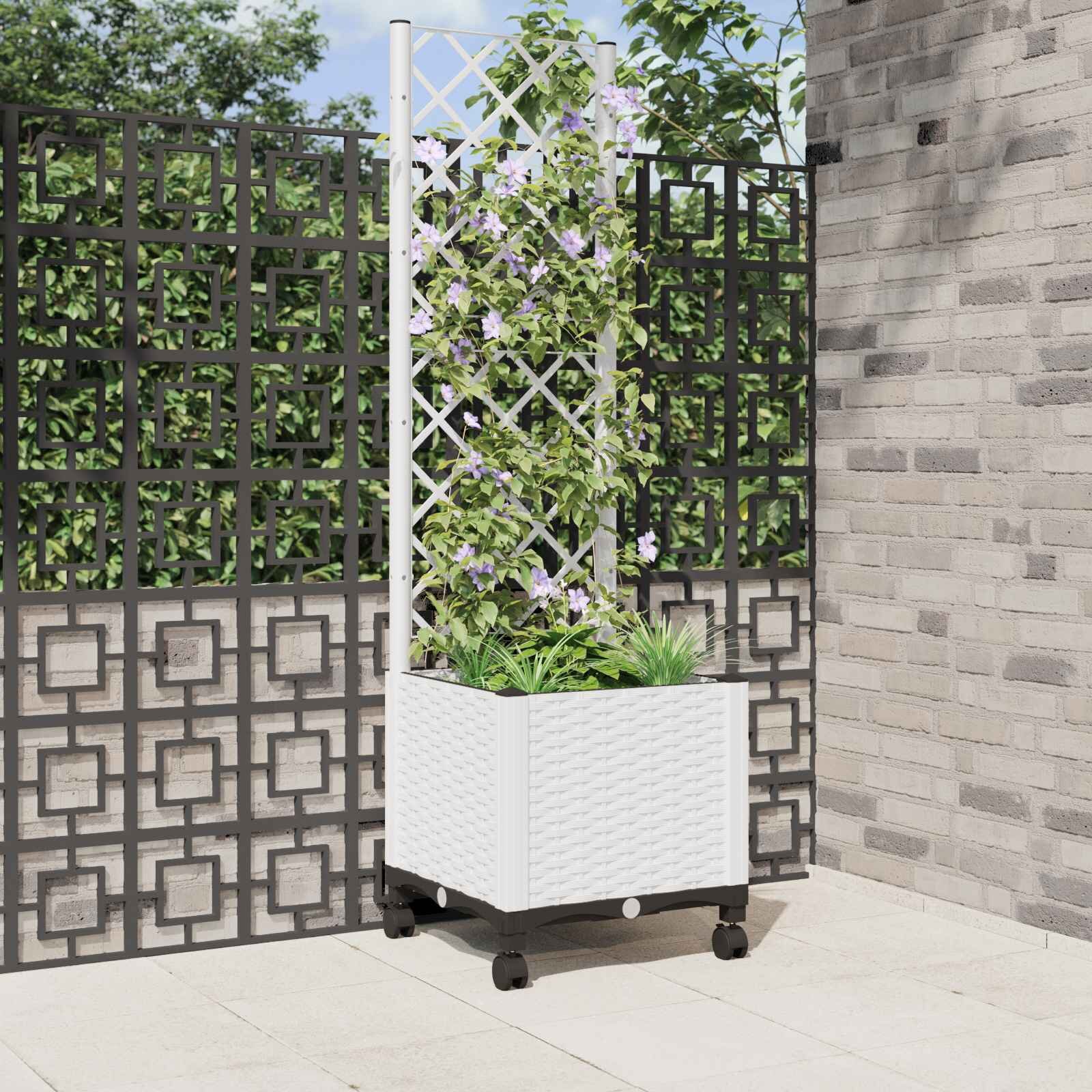 vidaXL Градински сандък с решетка и колела Бяло 40 x 40 x 146 см ПП