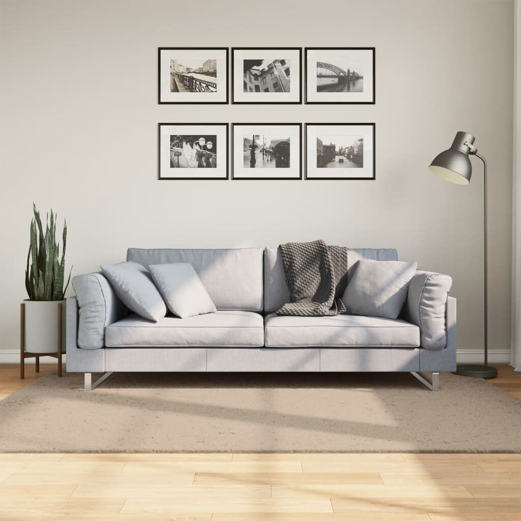 vidaXL Килим HUARTE с къс косъм мек и миещ се пясъчен 140x200 см