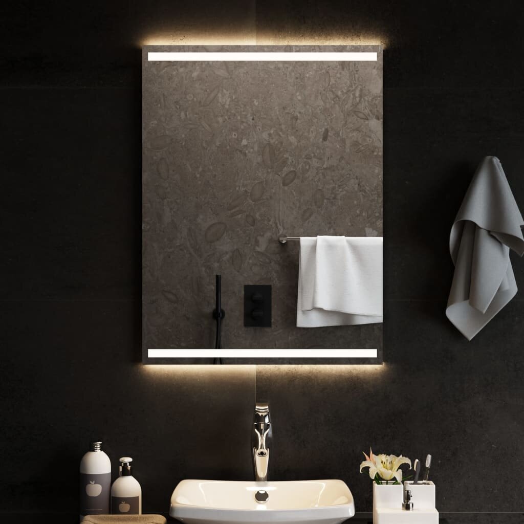 vidaXL LED огледало за баня 60x80 см