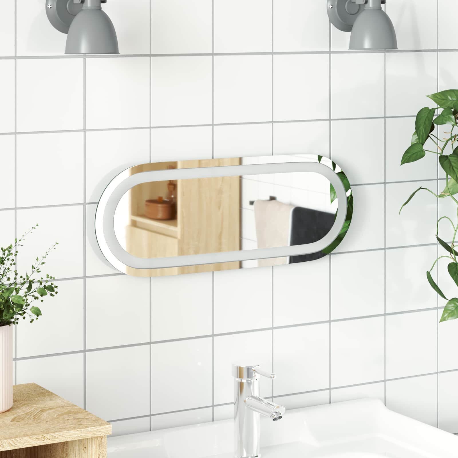 vidaXL LED огледало за баня Прозрачен 40 x 15 cm закалено стъкло