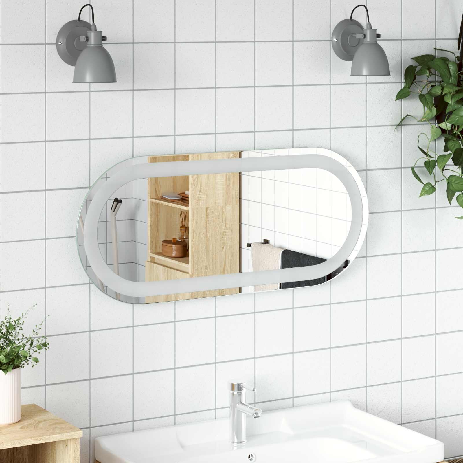 vidaXL LED огледало за баня Прозрачен 70 x 30 cm закалено стъкло