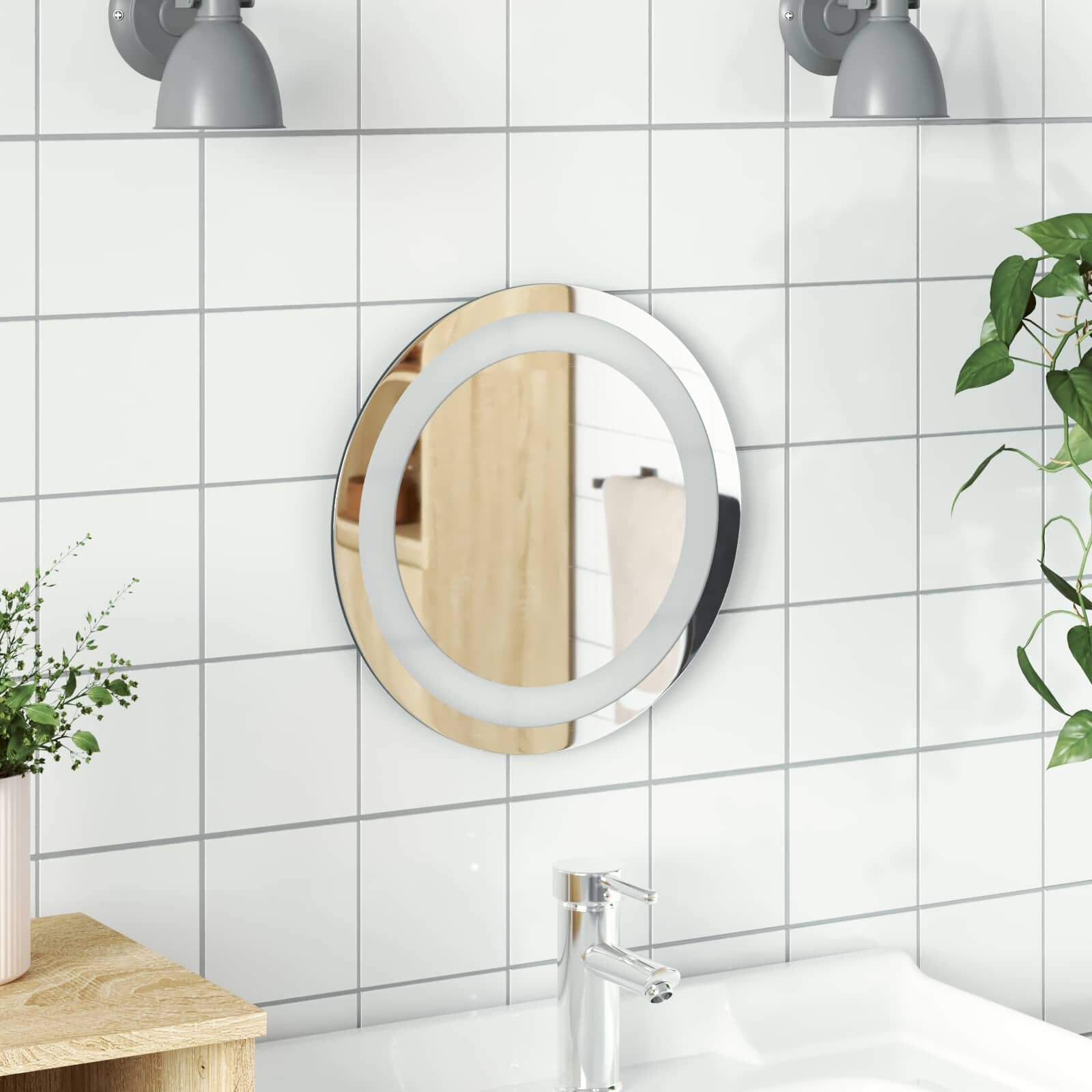 vidaXL LED огледало за баня Прозрачен Ø 30 cm закалено стъкло