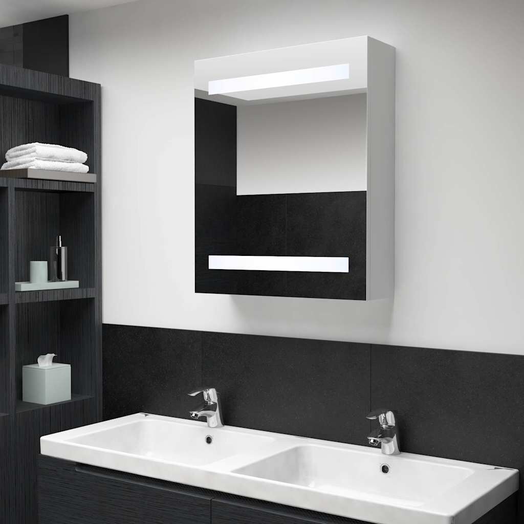 vidaXL LED шкаф с огледало за баня 50x135x60 см