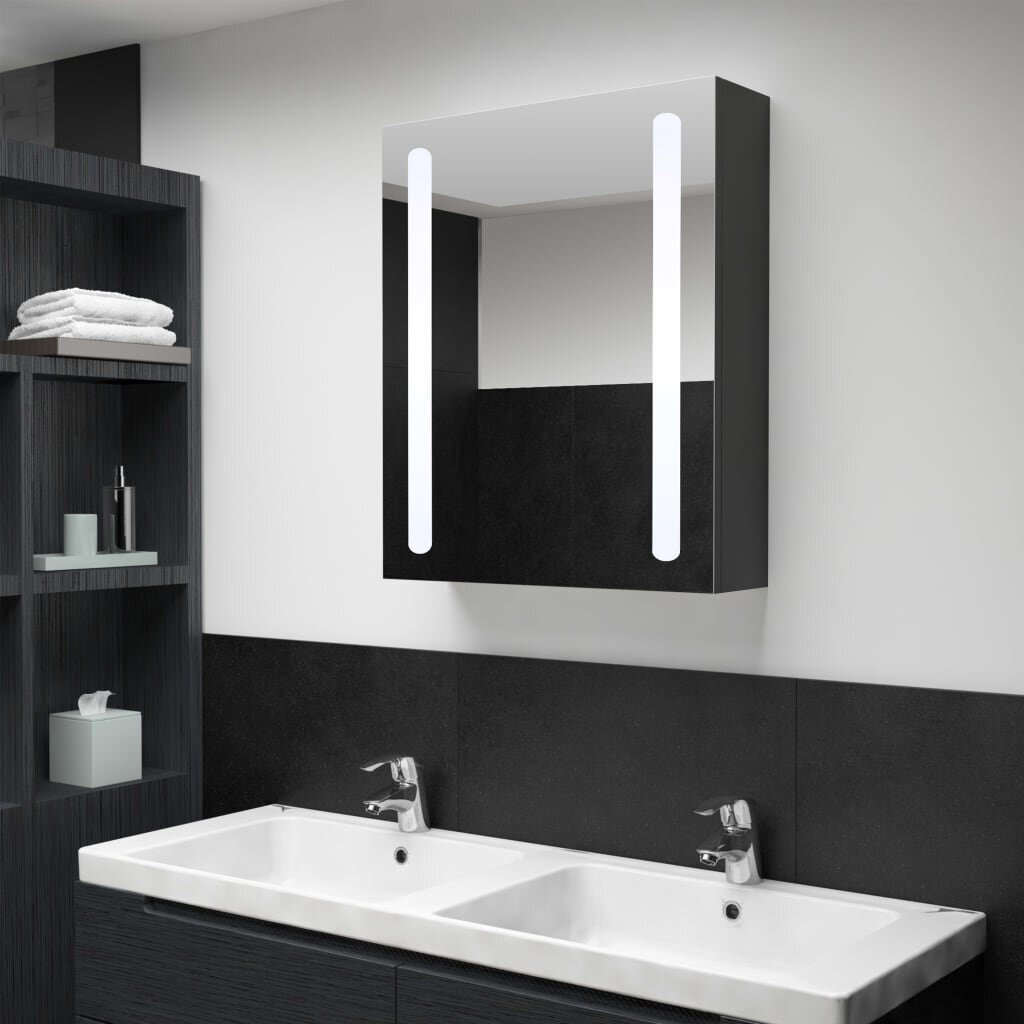 vidaXL LED шкаф с огледало за баня 50x13x70 см