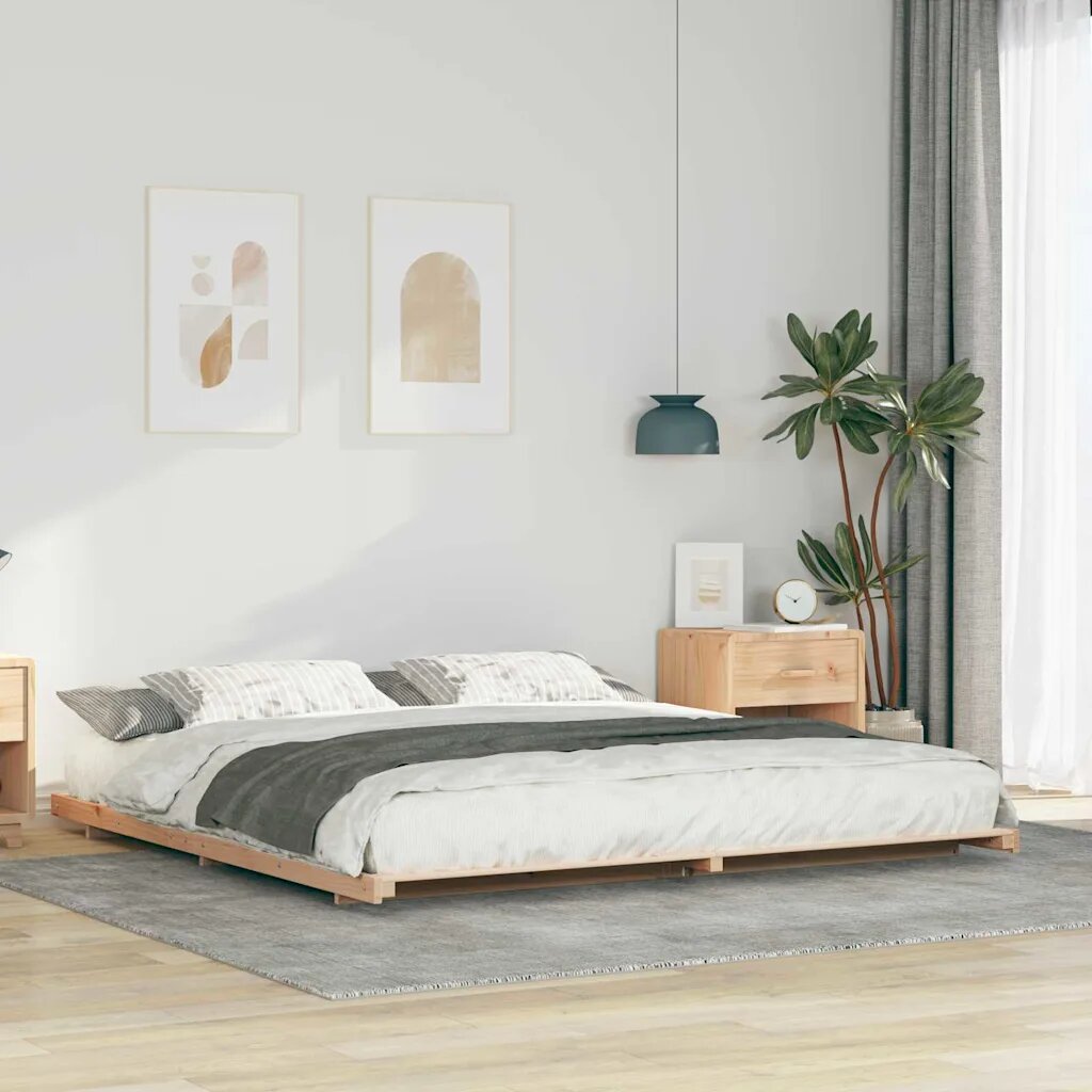 vidaXL Рамка за легло Кафяво 200 x 220 cm Солидно борово дърво