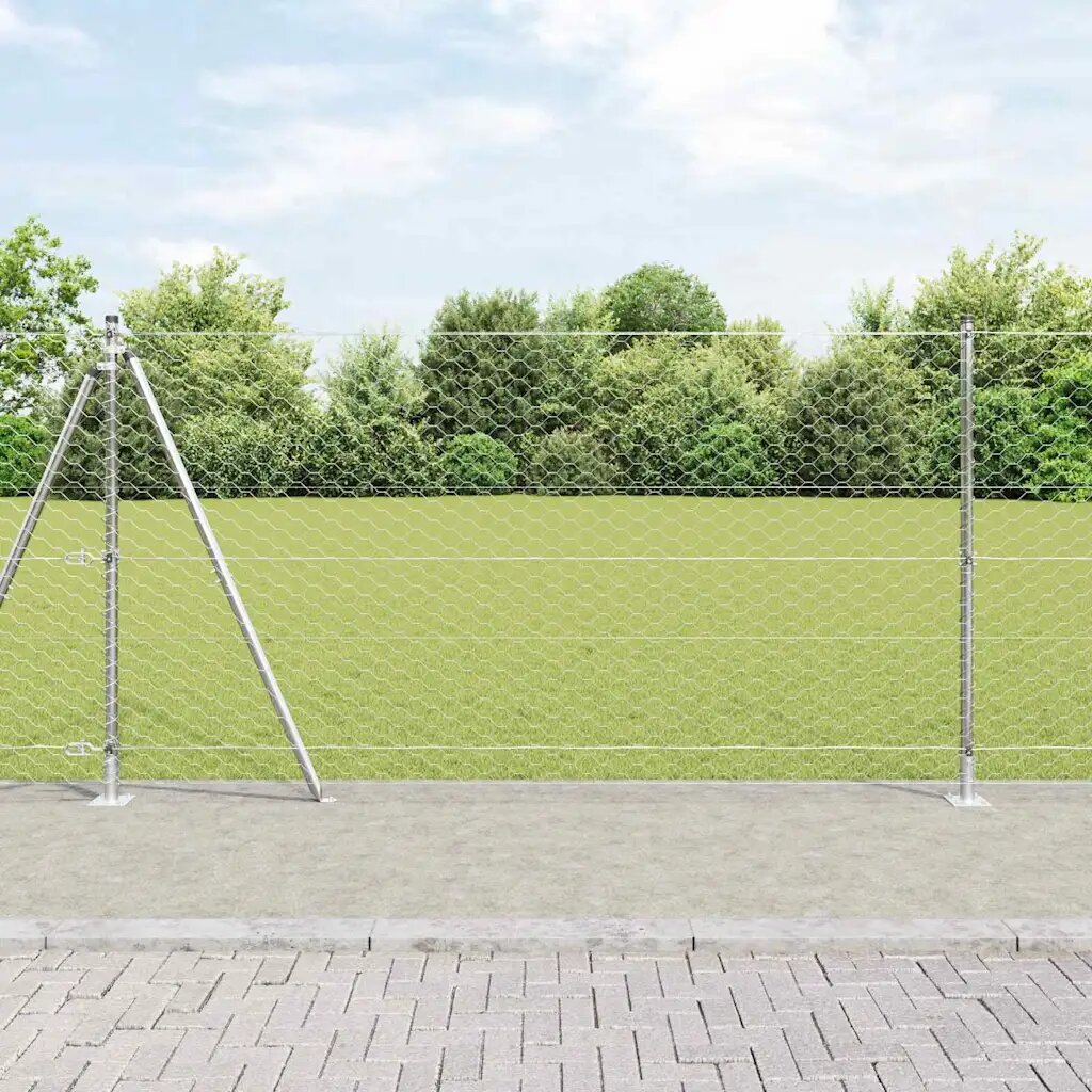 vidaXL Шестоъгълна ограда с бетонна основа 50 x 12 m Сребристо Мрежа